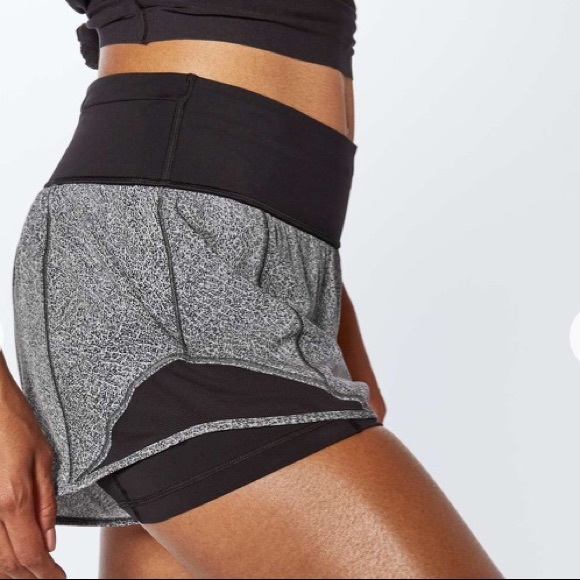 lululemon athletica Pants - LuluLemon Hotty Hot Shorts